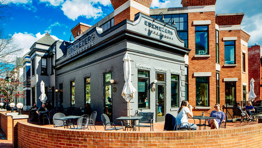 Ebenzers Coffeehouse Outside